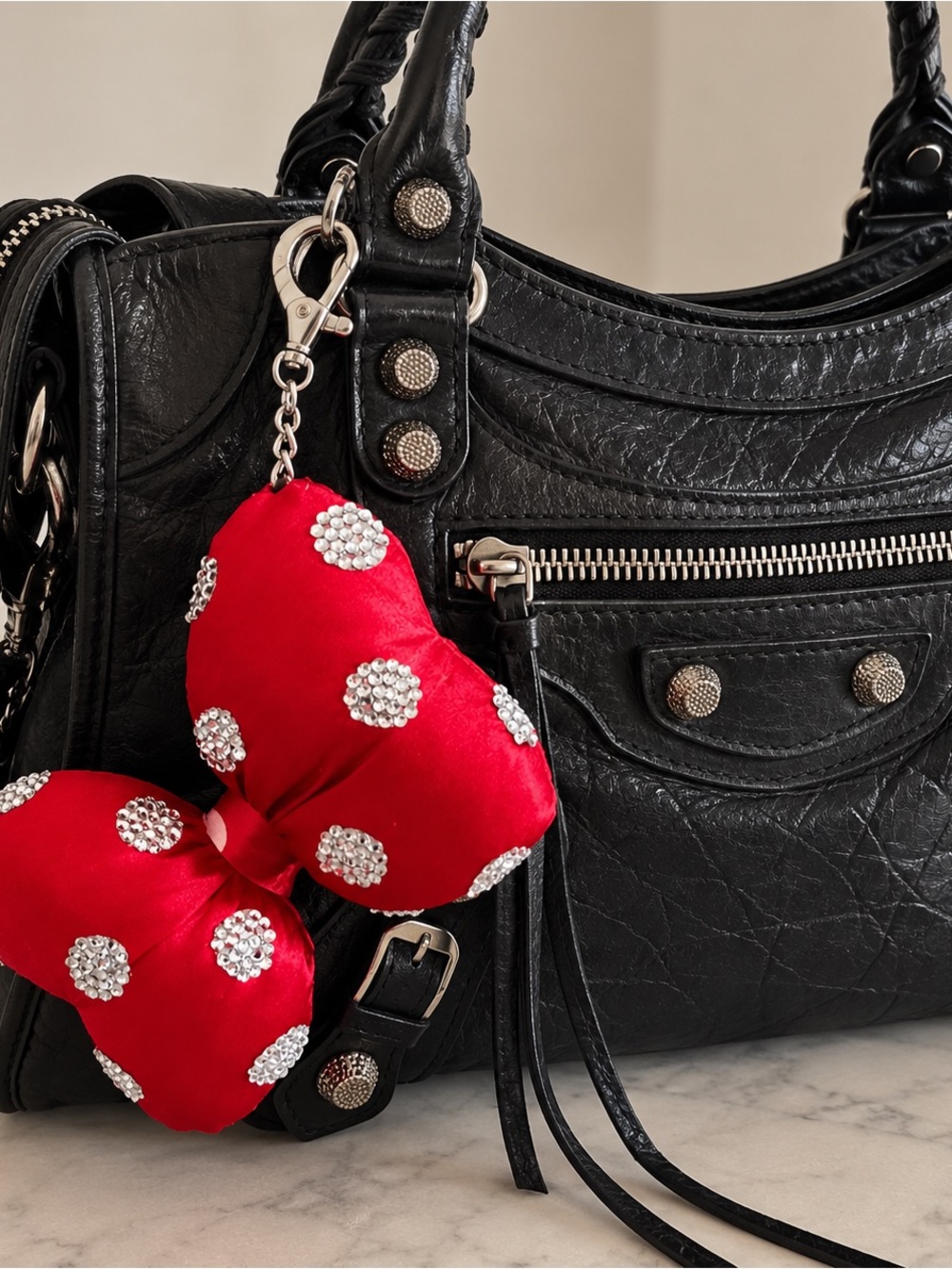 Disney Minnie Bow Rhinestone Bag Charm
